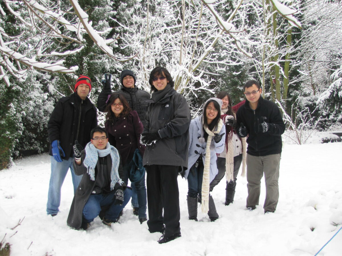 College Life Thais In The Snow Early 2012